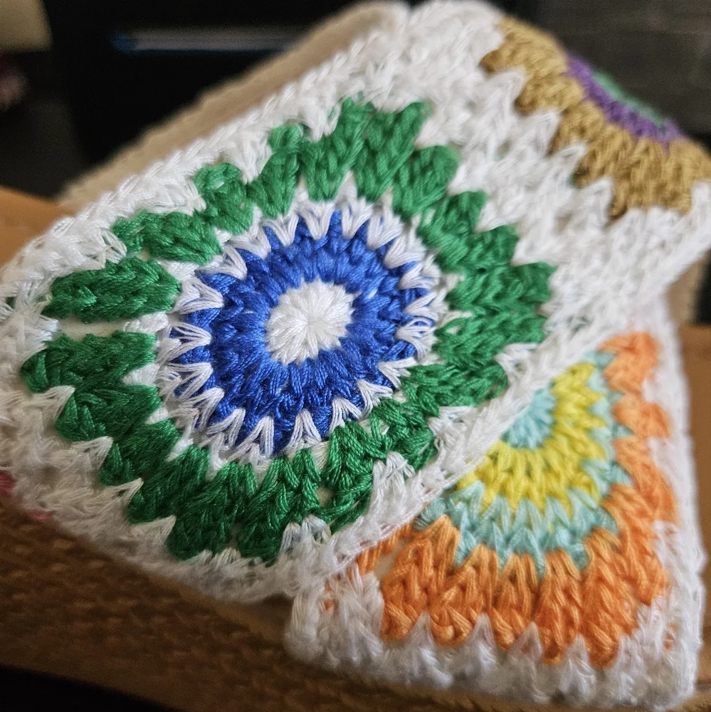 Women's Crochet Granny Square Platform Sandals Size 8 (39)